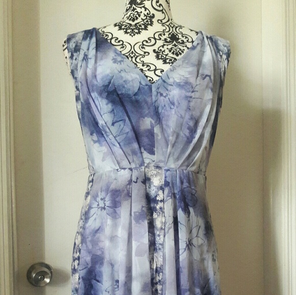 Simply Vera Vera Wang Dresses & Skirts - Asymmetry maxi dress